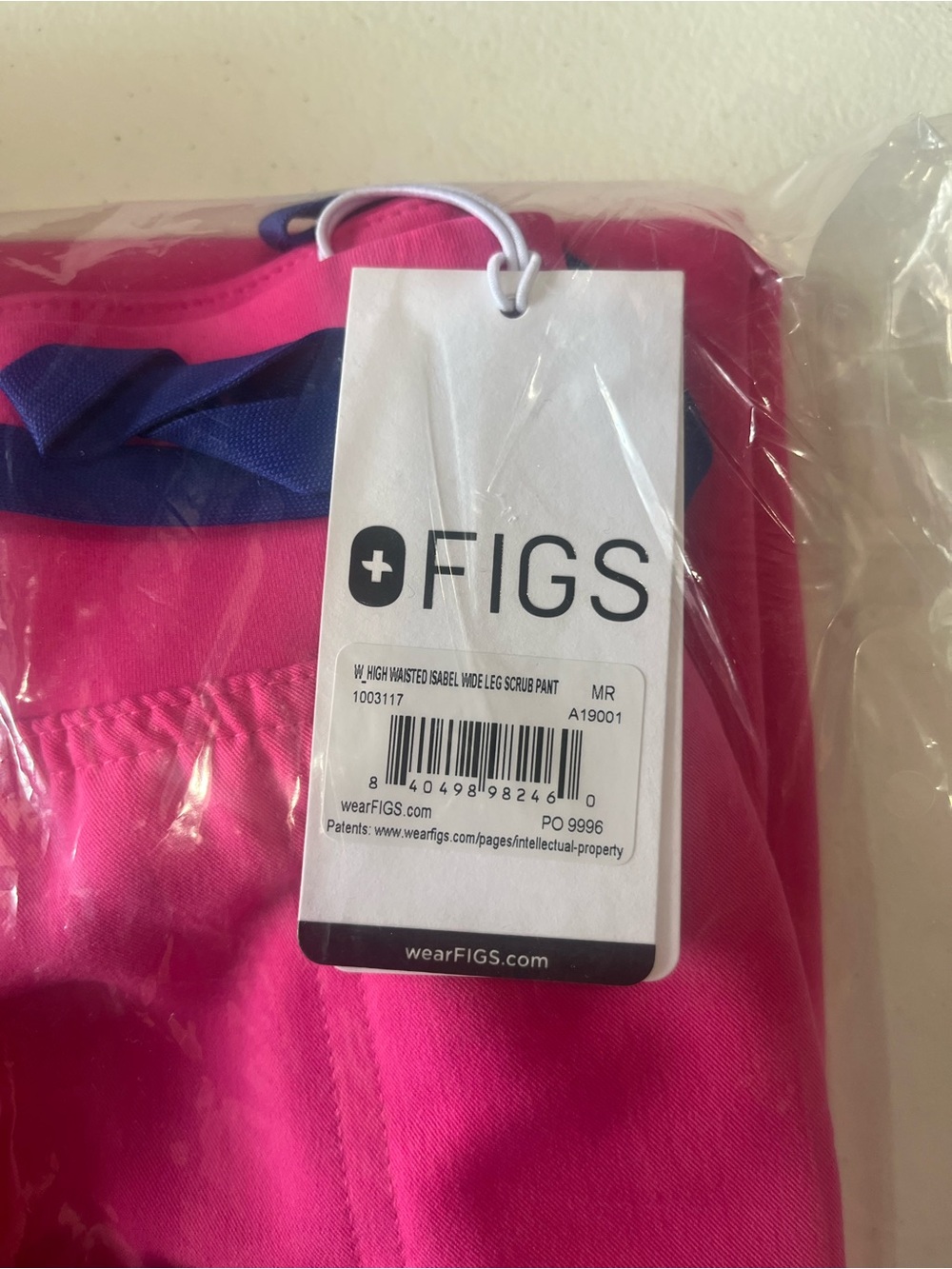 FIGS Rapid Response Pink Catarina Top & Isabel WideLeg Set NWT Small-SOLD OUT !! - Picture 3 of 6